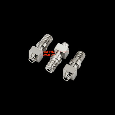 Hassas İşleme CNC freze kontrolörü ve % 100 denetim